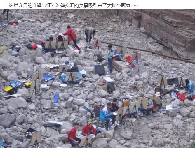 数万游客集聚而来 只为一睹你的风采