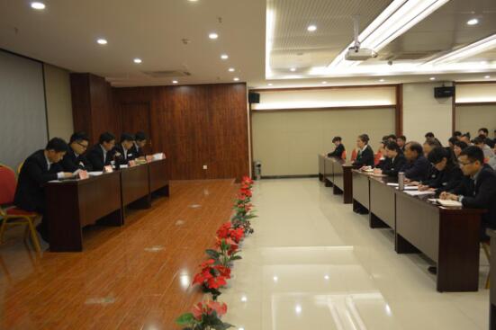 新乡八里沟景区在“五一”节前大规模表彰服务标兵 新乡八里沟景区在“五一”节前大规模表彰服务标兵