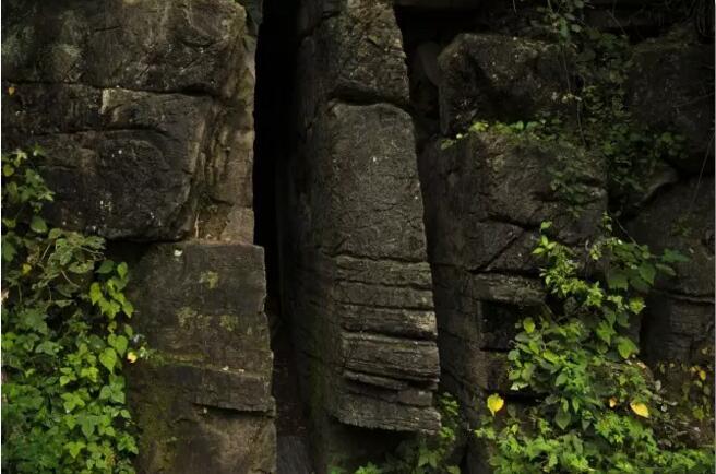 关山——观山观水观天下 关山——观山观水观天下
