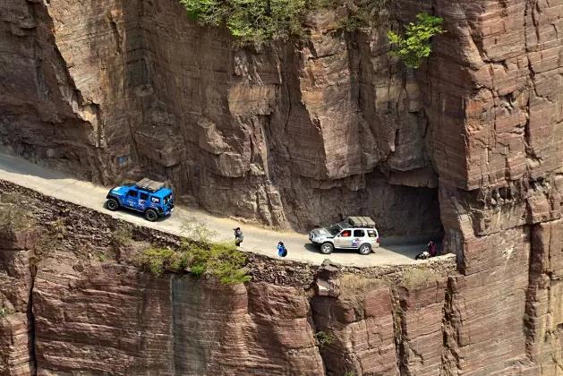 中国有一个“挂”在天上的村子，你来过吗？