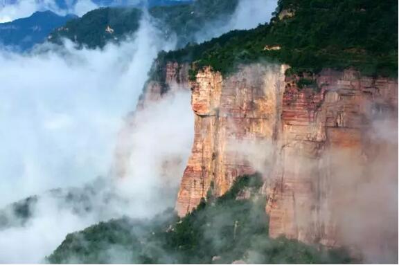 不期而遇的秋雨让新乡南太行美翻了! 不期而遇的秋雨让新乡南太行美翻了!
