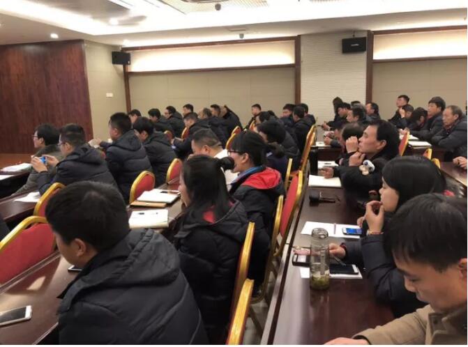 学习贯彻十九大精神，全面推进5A创建，新乡南太行在路上！