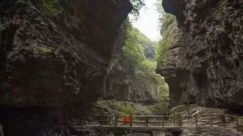 新乡南太行|最美的风光就藏在关山的山水之间......