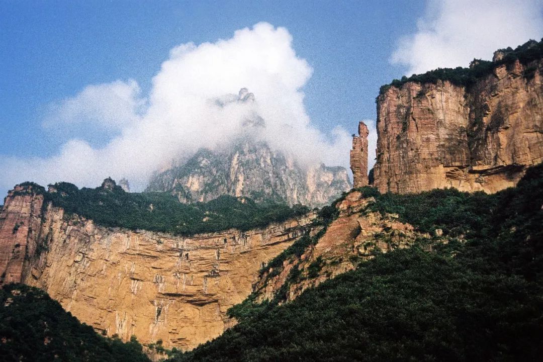 夏末秋初，这里的风景依然美丽.......