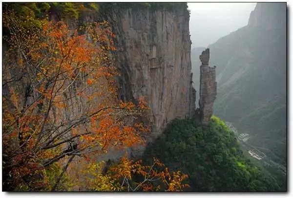 童话世界隐秋色，如诗如画醉太行