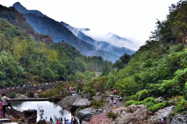 明日之约|多彩太行，红叶之约；登高望远，赏秋健身。