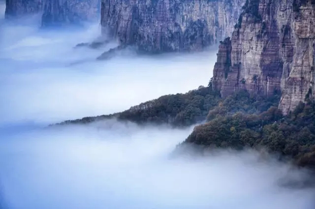 雾霾散尽，久违的阳光出现，晴空美景再次归来......