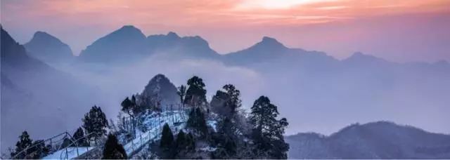 风光摄影作品——《长卷太行天界山》