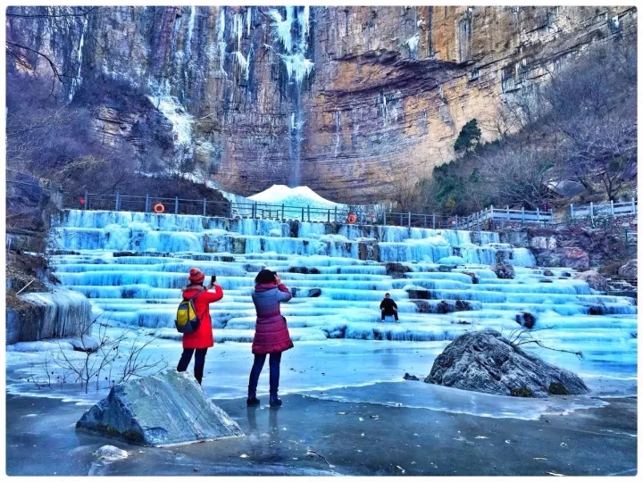 一场冬雪，最美的新乡南太行是这样的......