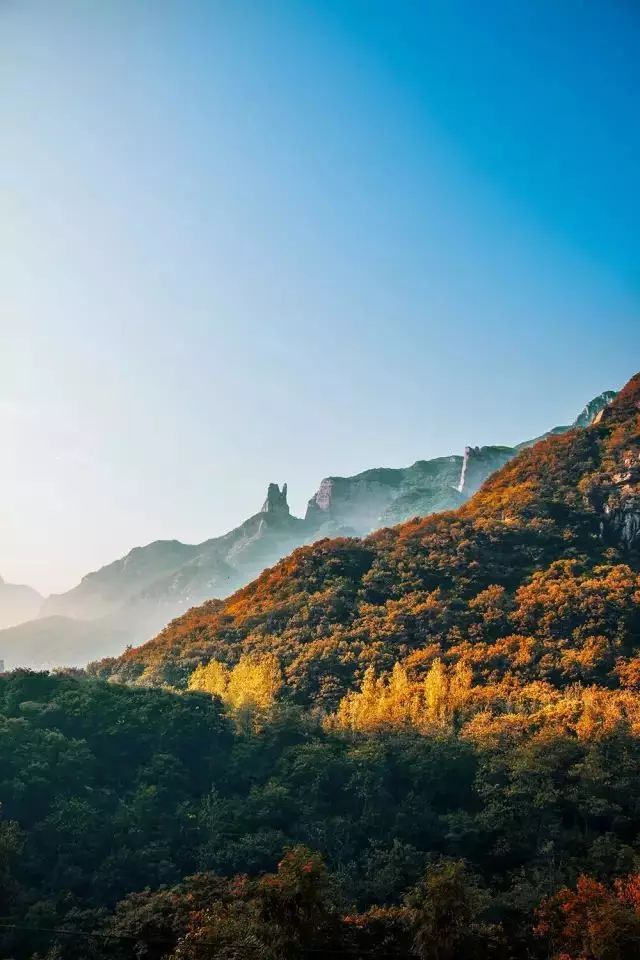 阳光大好，冬韵正浓，冬日里八里沟是这样的.....