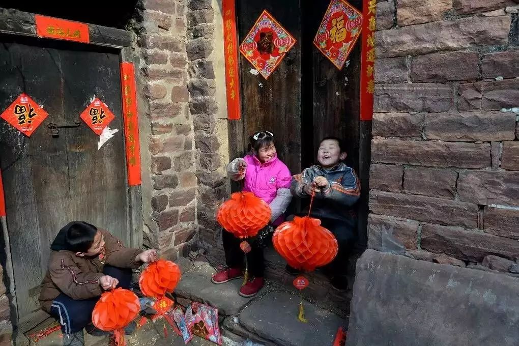 腊月二十三，小年到！祝大家小年吉祥！