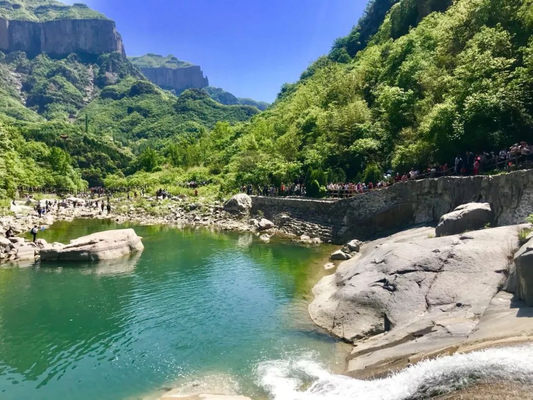 送你一个初夏的八里沟！