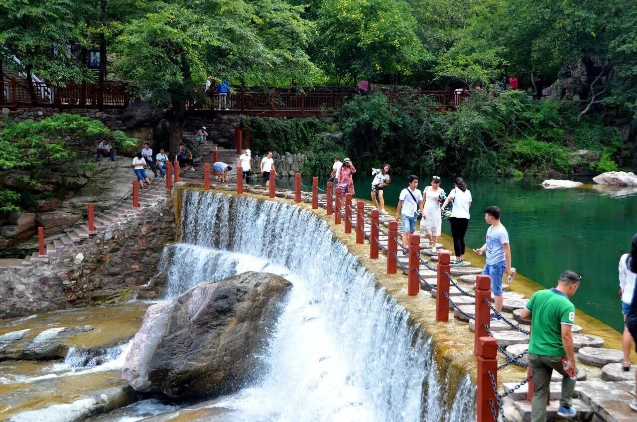 和风送暖，草木欣然，五月的初夏遇见最美的新乡南太行...