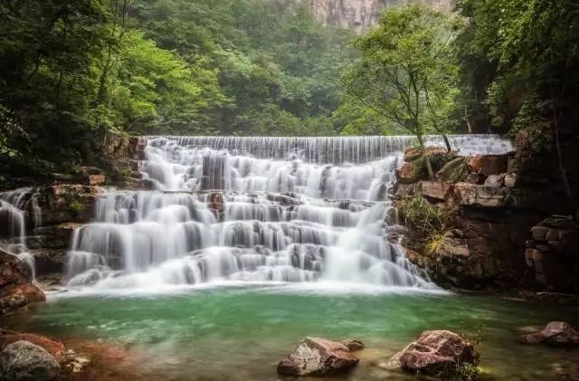 夏已到，想要透心凉？这里的飞瀑流泉等你来！