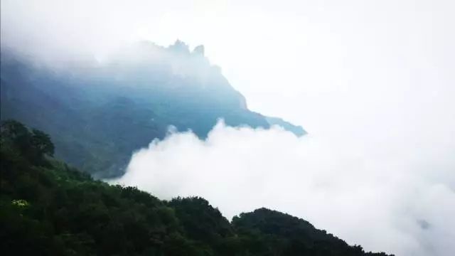 新乡南太行丨一场雨过后，这里的风景宛如仙境！