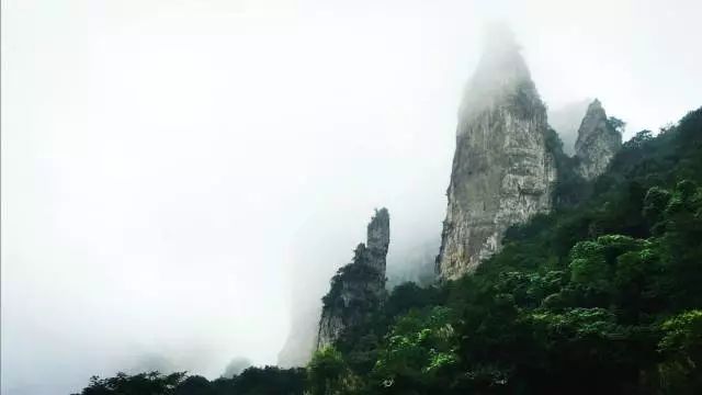 新乡南太行丨一场雨过后，这里的风景宛如仙境！