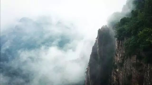 新乡南太行丨一场雨过后，这里的风景宛如仙境！