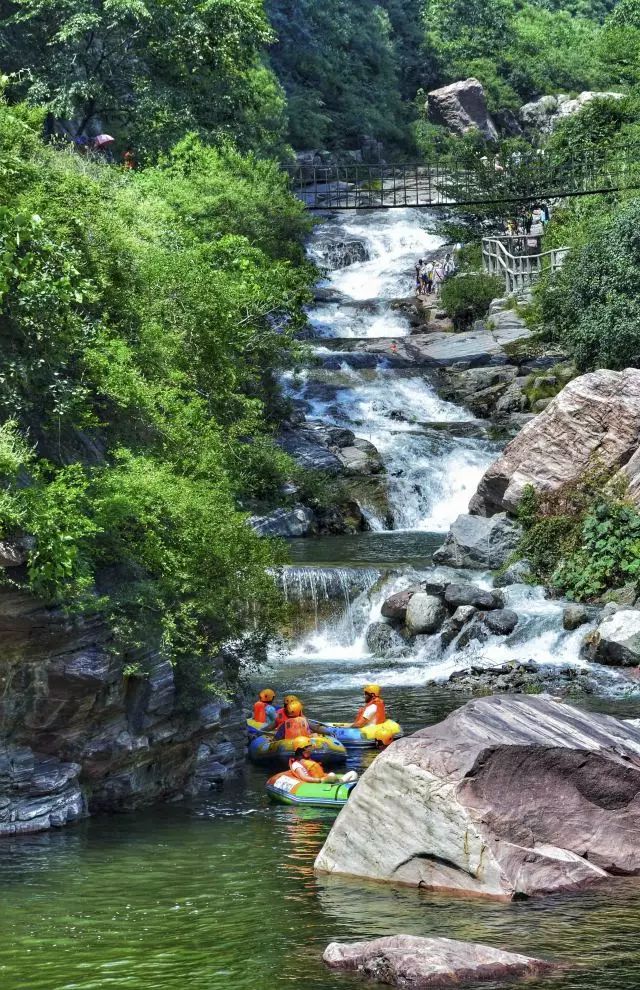 夏日冰淇淋层层滋味，在这里寻找一份你喜欢的夏日味道......