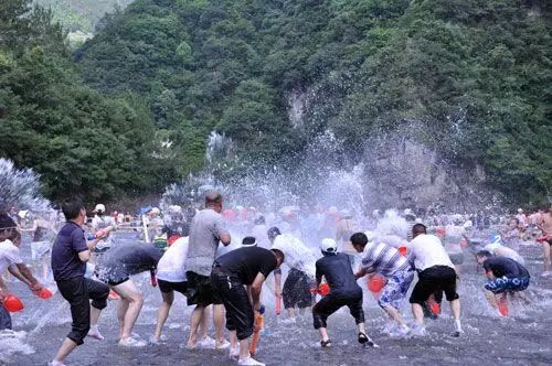 八里沟亲水节，让你“嗨翻一夏”！