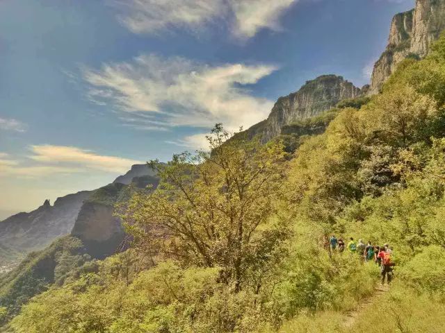 最美的风景在路上，新乡南太行国际登山健身步道，你敢来挑战吗？