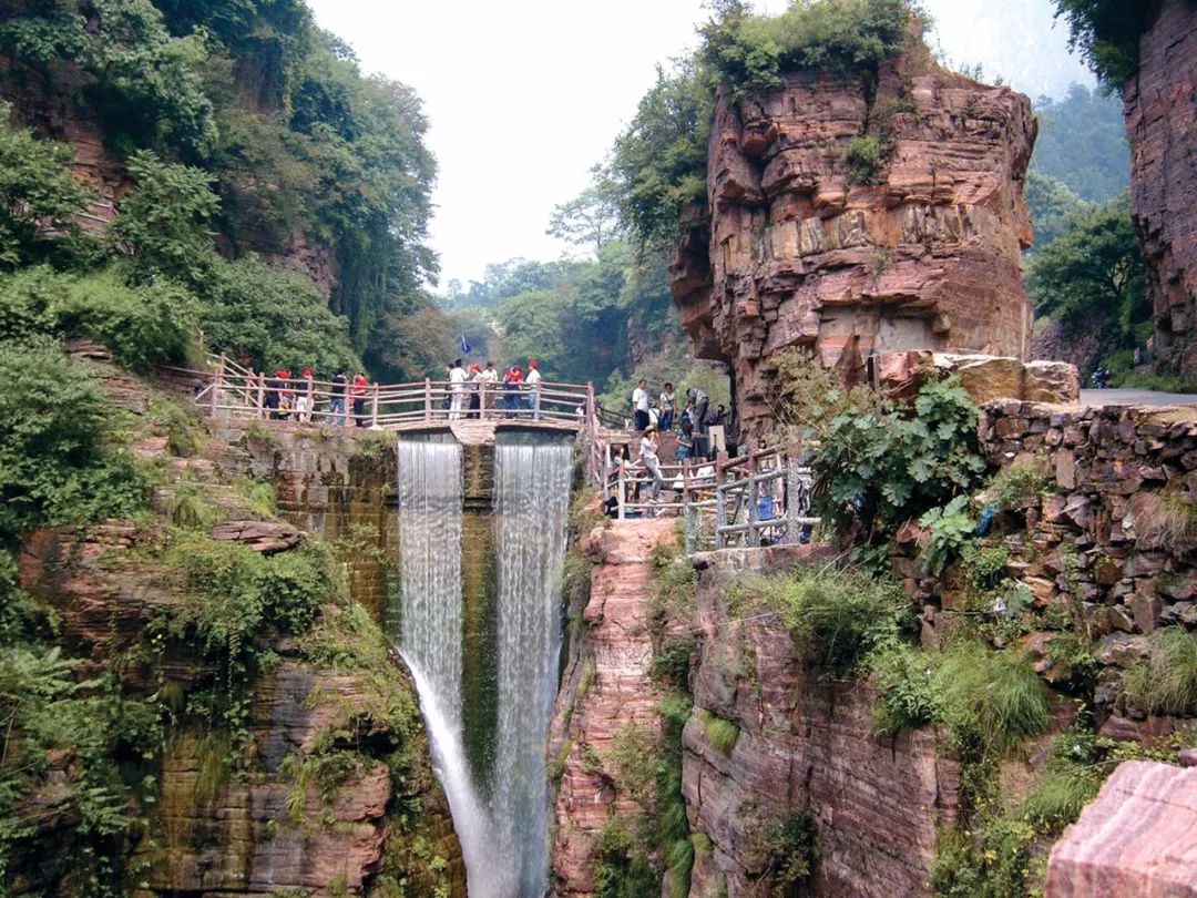 新上映的电影《诛仙》，很多镜头竟然在这里取的景......