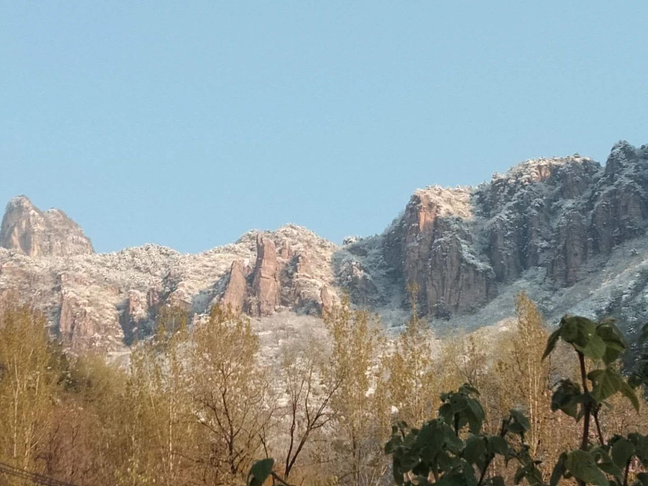 一波美图带你领略一日有四季，十里不同天的新乡南太行奇异美景！