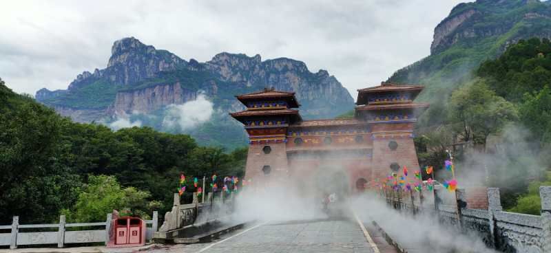 夏末秋初，这里的风景依然美丽.......