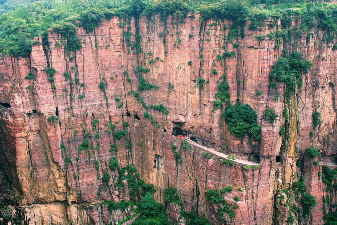 新乡南太行旅游文化研究院在八里沟景区挂牌成立