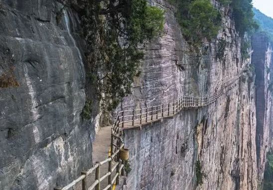 新乡南太行天界山，惊险与刺激的绝佳体验地