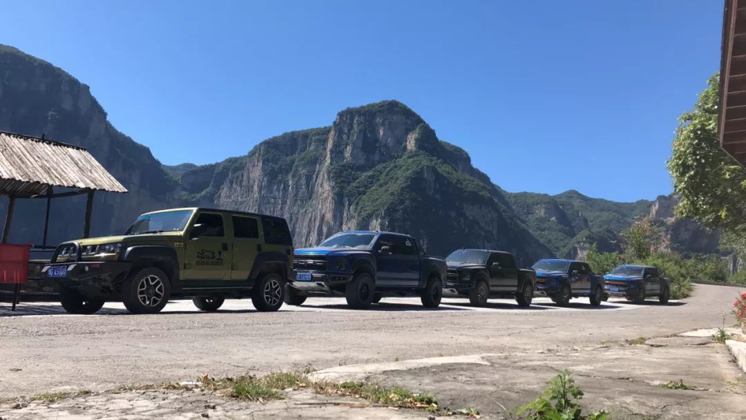 闯雄关险道，体验自驾乐趣，让我们一起相约关山吧！
