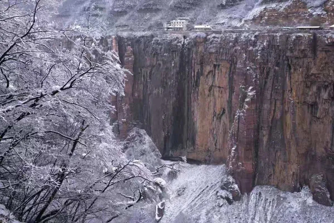2021年的第一场雪，这里又变成了童话般的世界......