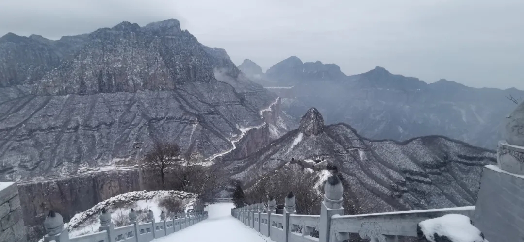 2021年的第一场雪，这里又变成了童话般的世界......