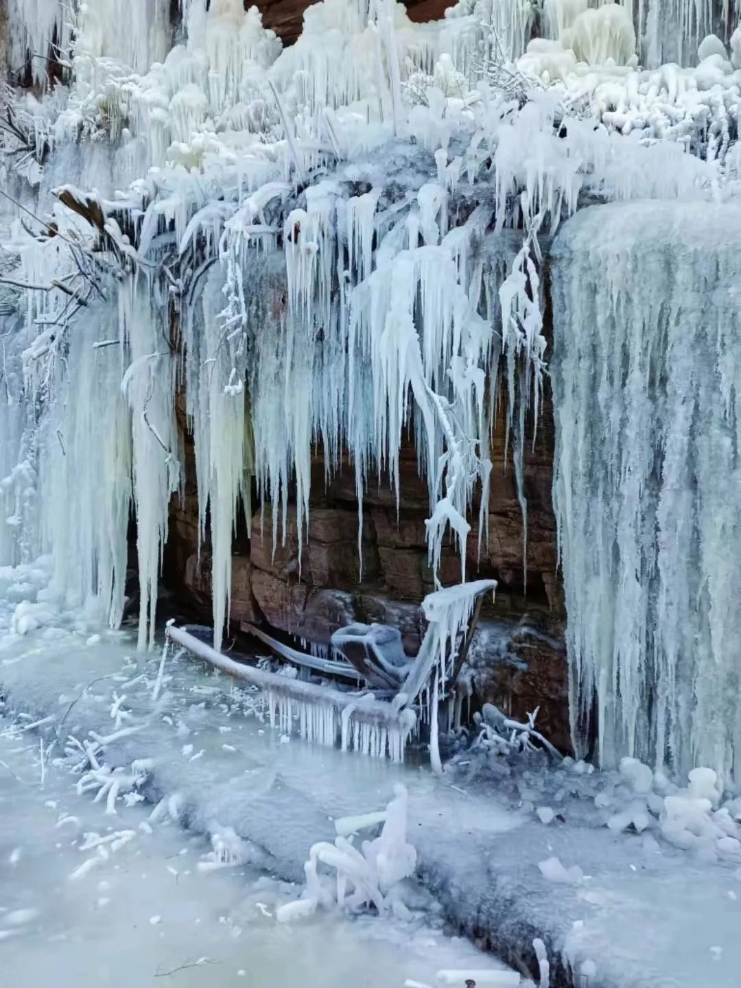 2021|开启你的梦幻之旅，来新乡南太行观赏一场冰雪盛宴吧！