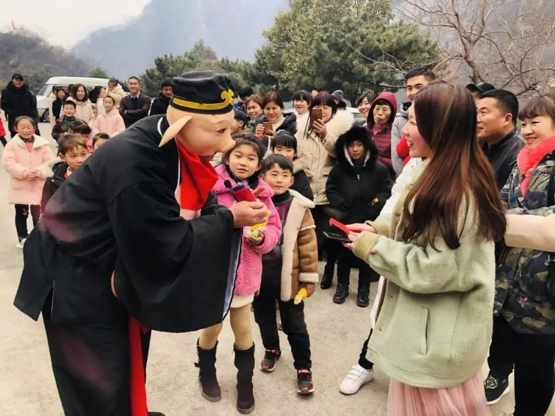 【大年初一】新乡南太行旅游有限公司恭祝全国人民新年快乐！