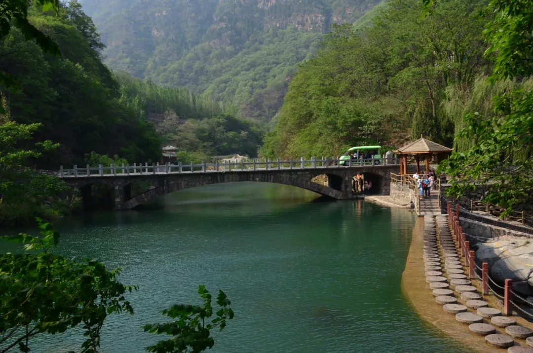 春雨如烟，春意渐浓|春雨邂逅新乡南太行，美如仙境！