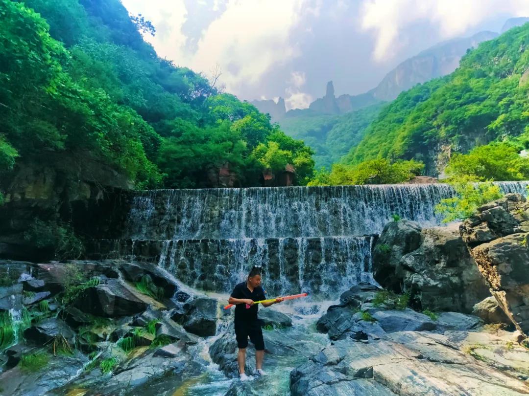 新乡南太行|雨后瀑布奇观，宛如人间仙境！