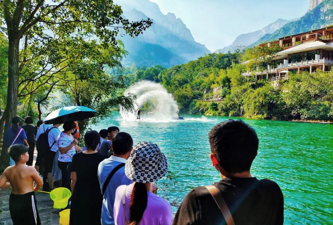 新乡南太行 | 秋天，来一场“贴秋膘”旅行