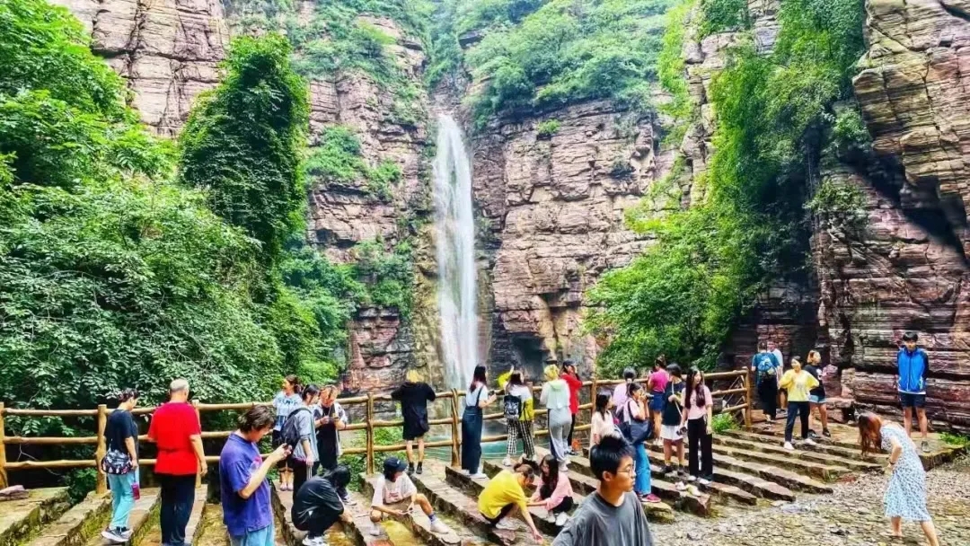 十一特辑|举国欢庆贺华诞，邀你畅游新乡南太行