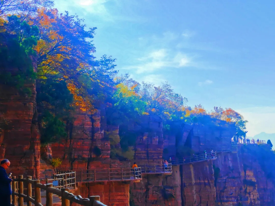 抓住十月的小尾巴，一起来一场秋季旅行吧~
