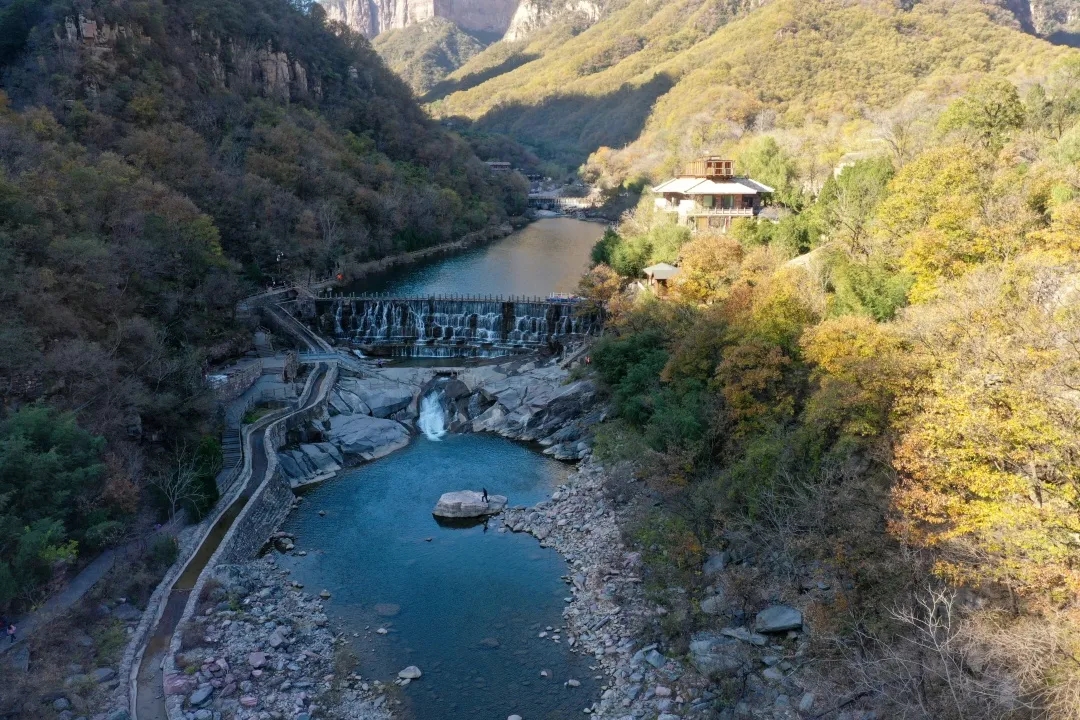 最后一个月！八里沟免门票 ，速来……
