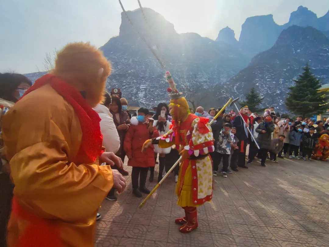初五到 | 恭迎财神 四季发财！