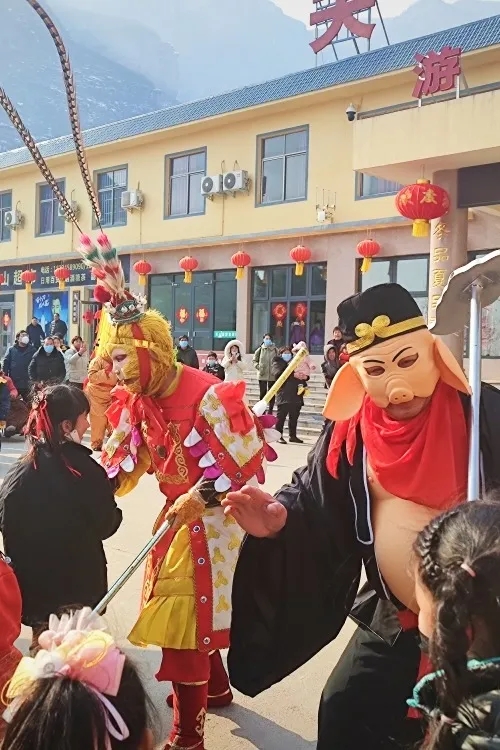 这个元宵节来新乡南太行， 登高纳福， 平安喜乐！