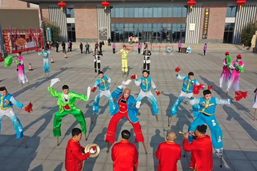 【豫见春天 惠游老家】灯火映万家，团圆共此时，新乡南太行祝全国人民元宵节快乐！