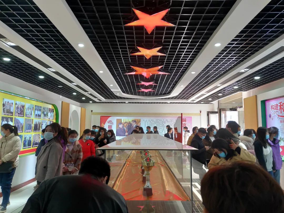 壮美南太行 英模看新乡——新乡市红色文化教育服务有限公司