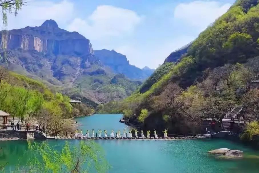 新乡南太行|人间四月天，这里美成了仙境！