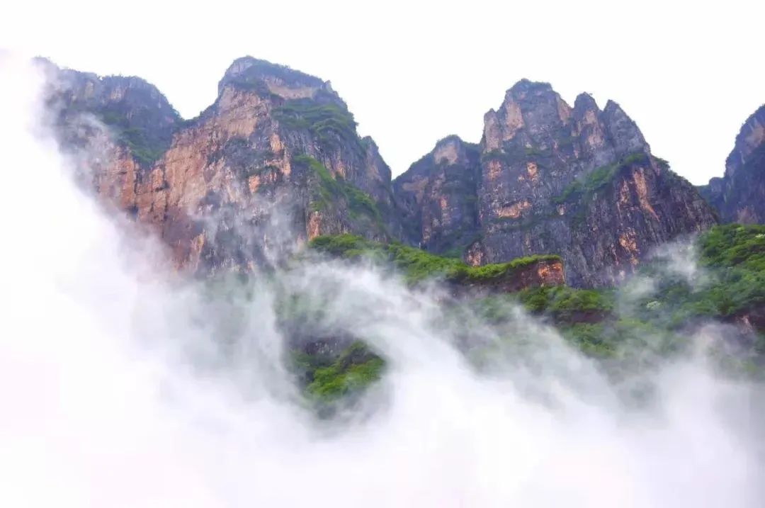 新乡南太行|雨后的云海盛景，是否是你心中曾经不断追逐的诗和远方？