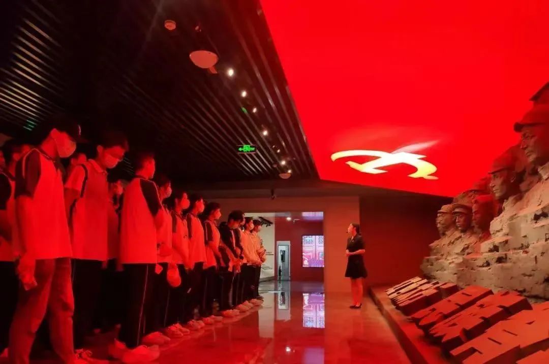 暑假已经大半，赶紧来这里丰富你的暑期生活！