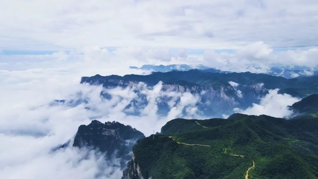 新乡南太行|一瞬间，迷失一片海......
