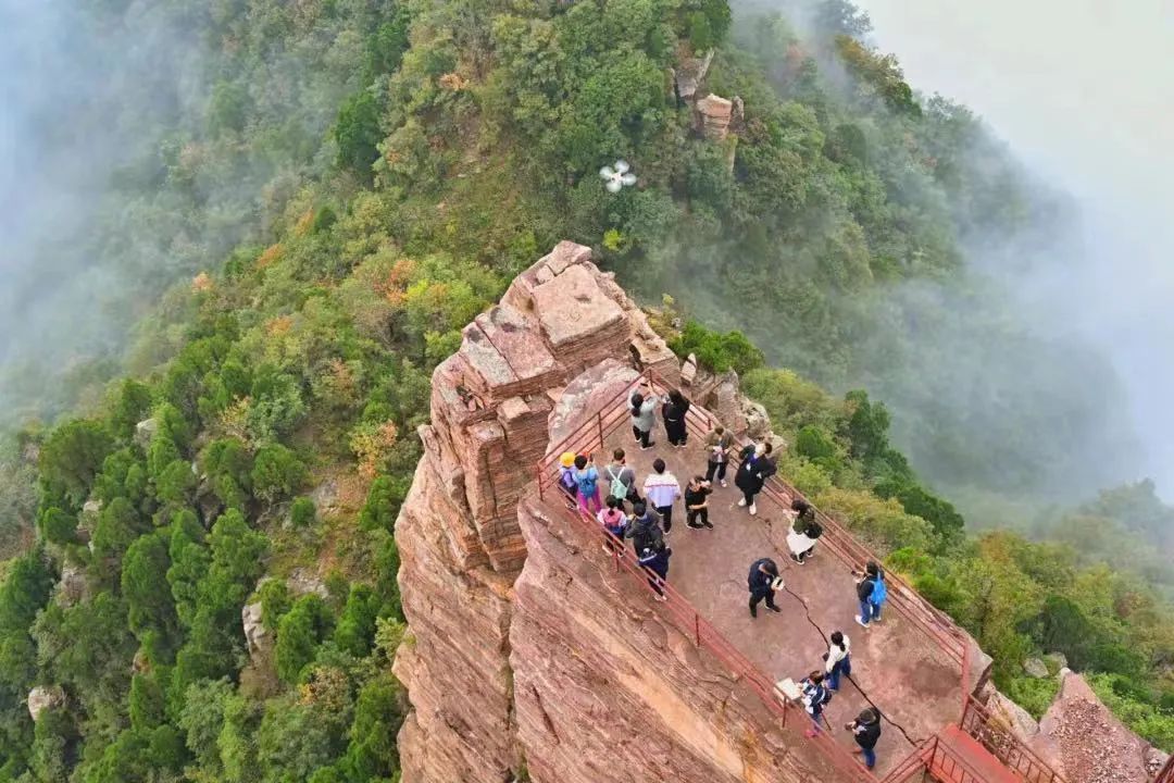 深秋渐至，寒露满枝|带你赏新乡南太行最美秋景