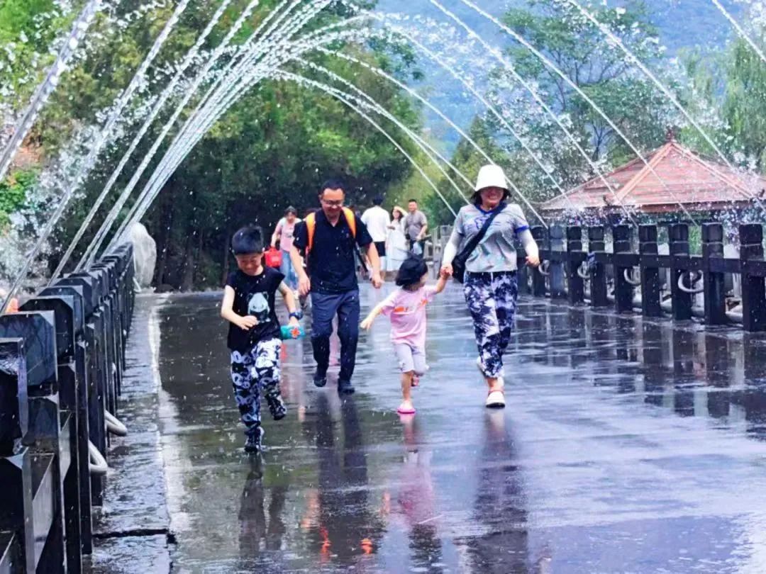 夏至|来新乡南太行觅清凉 赏瀑布 观云海！